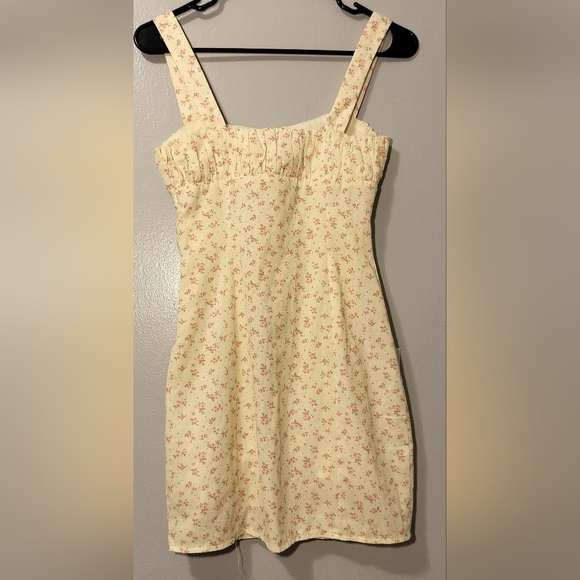 Princess Polly Yellow Floral Mini Dress - Picture 4 of 7